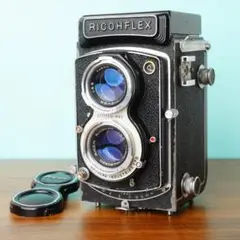【完動品・美品】Ricohflex New Dia 二眼レフカメラ #533 リコーフレックス ニューダイヤ / 二眼レフ総合サイト 二眼里程標