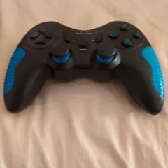 Nintendo Switch ワイヤレスコントローラー 黒と青