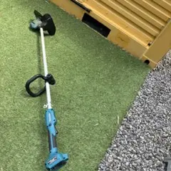 マキタ 充電式草刈機 MUR185UD 18V Uハンドル 本体のみ 動作未確認