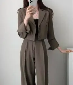 Item thumbnail for item bef50717-790a-40f0-a8e9-40b9d8116364