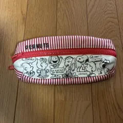 PEANUTS スヌーピー　ペンケース　筆箱