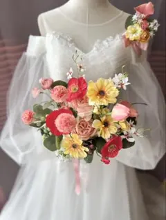 ウェディングブーケ✳︎ブートニア✳︎レッド・コーラル・イエロー
