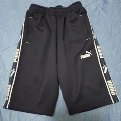 PUMA ブラック ハーフパンツ　130