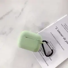 AirPods Pro3ケース 保護カバー シリコン カラビナ付き 抹茶グリーン