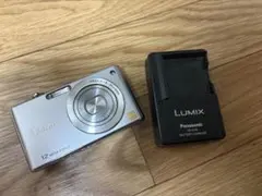 Panasonic LUMIX DMC-FX40 シルバーのサムネイル