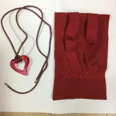 Baccarat 赤いハート型￼ ガラスネックレス　箱　ポーチ付