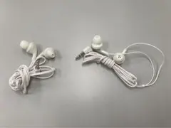 ホワイト 有線イヤホン インイヤータイプ　2個セット