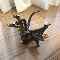 メカキングギドラ　フィギュアのサムネイル