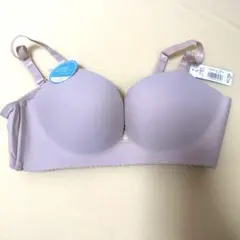 新品未使用　エメフィール　超盛ノンワイヤーブラジャー L ベージュ