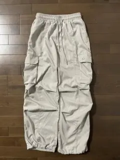 LTXC ラブトキシック　カーゴパンツ ベージュ L(160)のサムネイル