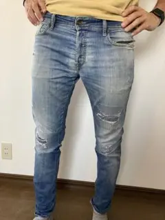 DIESEL ライトブルーダメージデニムパンツ　W31 L32
