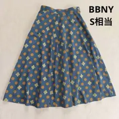 レナウン B.B.N.Y ロングフレアスカート ドット柄 と幾何学模様 S相当のサムネイル