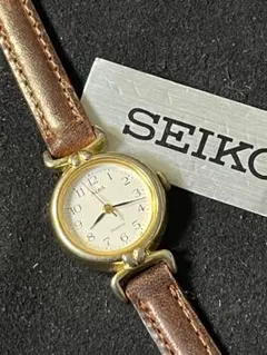 ★ 稼働品 ビンテージ SEIKO ALBA 超小顔 レディース 腕時計★保管品