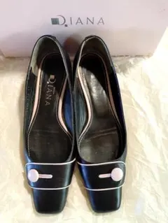 ☆さらにお値下げ☆【ダイアナ】スクエアトウ パンプス　２３センチ
