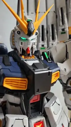 PGU νガンダム 完成品 LED付 元箱付 墨入れ済 デカール貼付済 PGU νガンダム 完成品 LED付 元箱付 墨入れ済 デカール貼付済 - メルカリ
