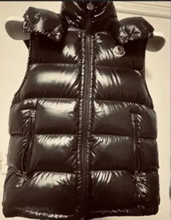 2023年式 MONCLER モンクレール ダウンベスト 0 - メルカリ