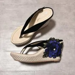 美品⭐︎厚底サンダル ヒール 花柄刺繍 ウエッジソール 40 リゾート 平成ギャルのサムネイル