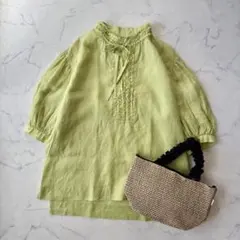 【美品】リネン100％ フリルブラウス ライムグリーン 38 大人可愛い