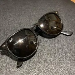Ray-Ban RB 4259-F ブラックサングラス
