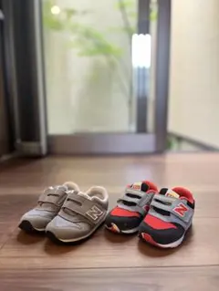 New Balance キッズスニーカー 2足セット