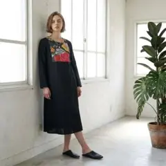フラメンコ 穴あき刺繍生地 チャレコ チャケタ スペイン製 バラ柄