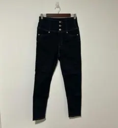 Item thumbnail for item e0f2b48d-7054-4120-916f-8fc95920b023