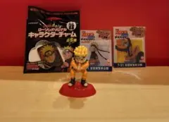 ナルトグッズ4個　チャーム×1　クリップ×2　フィギュア×1