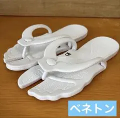 【新品】ベネトン 折りたたみサンダル 白 25.5-26.5cm 携帯 旅行 海のサムネイル