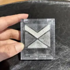 メイベリン ニューヨーク ハイパーダイヤモンド シャドウ GY-1のサムネイル