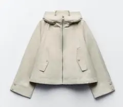 ZARA ショート丈パーカー