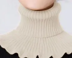 ◆オシャレで可愛らしいフリルがポイントのつけ襟♪ネックウォーマー　オフホワイト