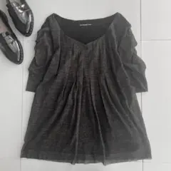 美品 VIVIENNE TAM シフォン ギャザースリーブ シアー ブラウスのサムネイル
