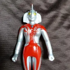 帰ってきたウルトラマンソフビ箱破損色褪せあり - メルカリ