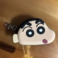 クレヨンしんちゃん　ポーチ？お財布？