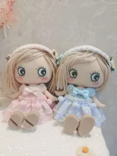 ハッピードール　イルメール　イーマリー　ポンポン付ワンピの双子コーデ