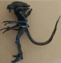 リボルテック エイリアンウォーリアーのサムネイル