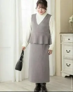 しまむら　hina ペプラムジャンスカ　グレー