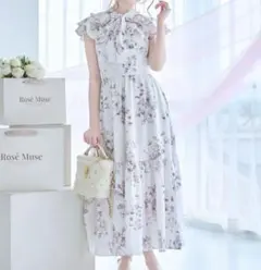 ロゼミューズ rose print flare dress ワンピース ホワイトのサムネイル