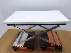 ボーコンセプト ダイニングテーブル