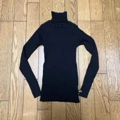 ハイネックニット