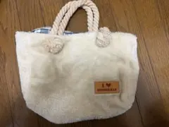 Item thumbnail for item dfe5d20a-48af-4721-bce1-3f9d8224a48e