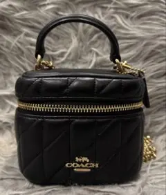 ⭐︎COACH アヴァ クロスボディ キルティング ブラック ミニ バニティ