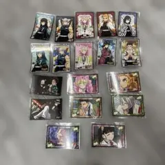 鬼滅の刃 カード類 まとめ売り 鬼滅の刃 カード 100枚以上 まとめ売り - メルカリ
