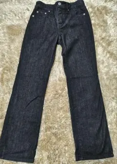 Item thumbnail for item 23f45ad3-09dc-46e8-8dd4-42163e7ec50d