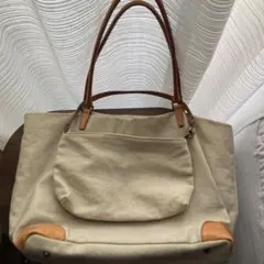 ボストンエナメルバッグ イナバヨシエ 新品に近い定価¥70000 - メルカリ