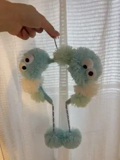 ポンポンデザインカチューシャ