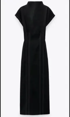 ZARA トップステッチ入りワンピース　ブラック　S レア
