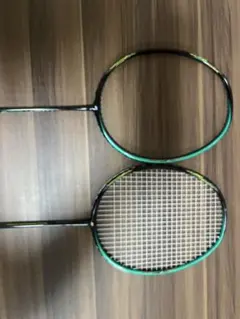 バドミントンラケット 2本