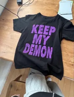 KEEP MY DEMON ブラック Tシャツ - メルカリ