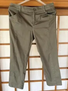 レディース カジュアルパンツ カーキ 七分丈のサムネイル